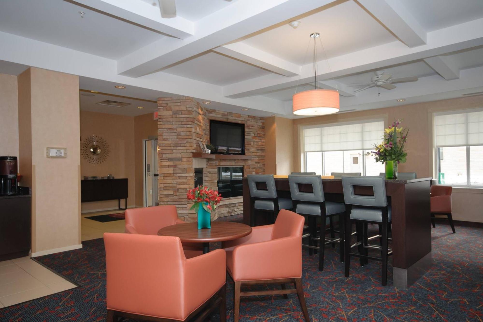 Residence Inn Rochester Mayo Clinic Area Экстерьер фото